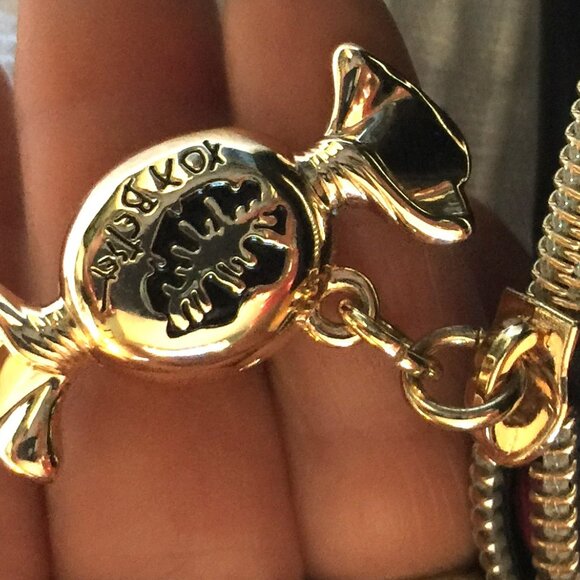 BETSEY JOHNSON PURSE - Picture 3 of 5